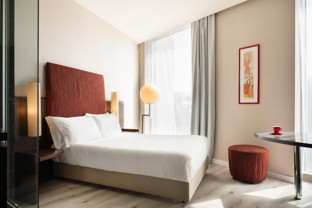 HI Hotel Bari Image 10