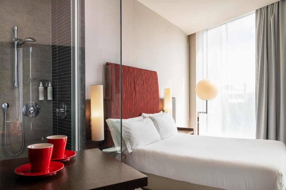 HI Hotel Bari Image 17