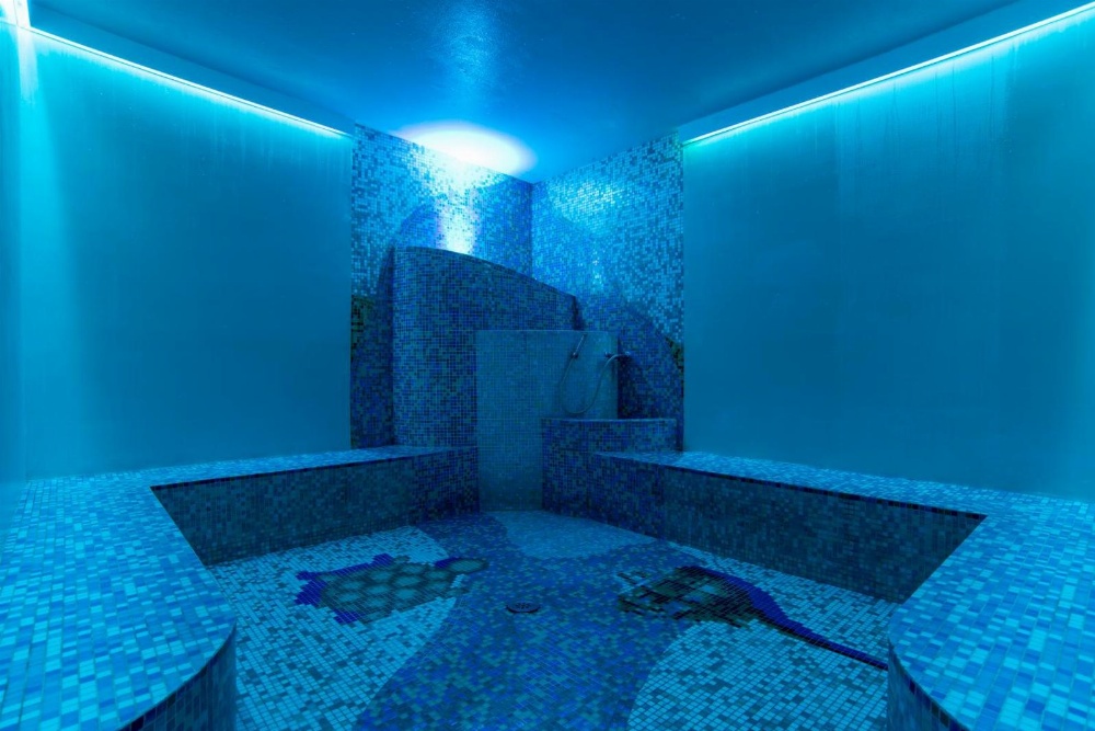 HI Hotel Bari Image 36